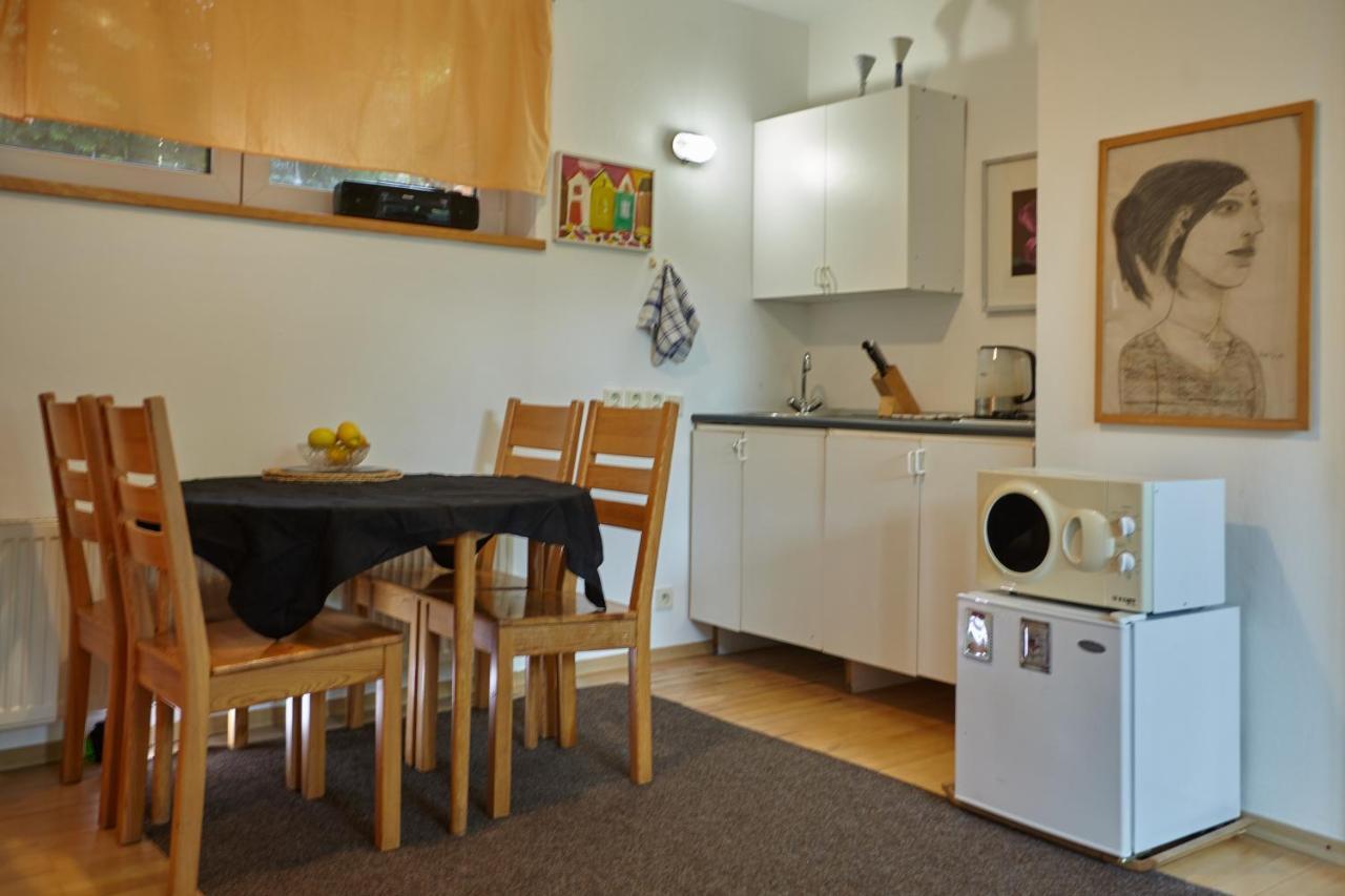 Villa In Bio Garden - You Will Save Money Here Praag Buitenkant foto